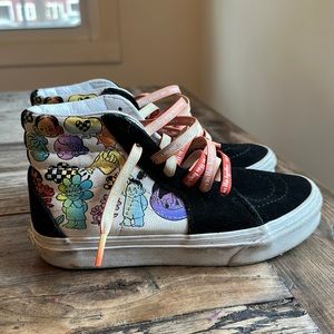 Girls Vans Hightop’s sz 2.5